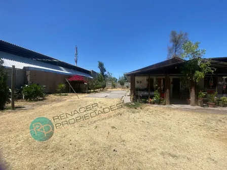 Casa Con Gran Terreno Comuna De La Granja
