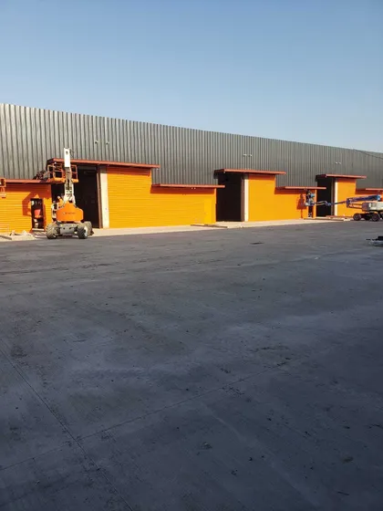 Bodega 388 M2 En Valle Grande  (71105)