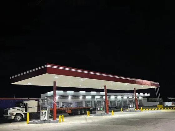 Se Vende Fondo De Comercio De Estación De Servicio Ubicada En Carora Estado Lara. L.m