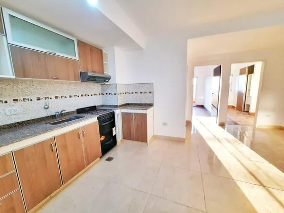 Venta Departamento 3 Amb 51 M2 Balcon Valentin Alsina Lanus