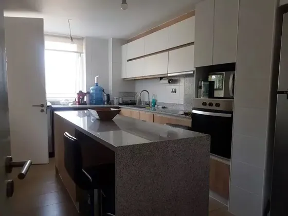 Departamento En Venta De 3 Dorm. En Huechuraba