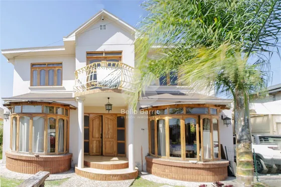Venta Casa 7 Dormitorios Machalí