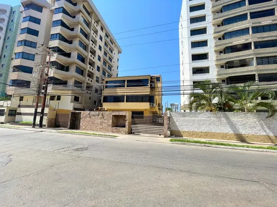 Apartamento Duplex Churun Meru