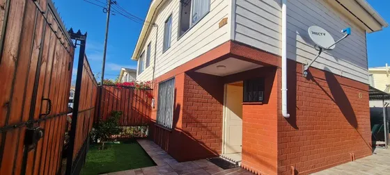 Casa 2 Piso 2 Dormitorios 2 Baños, Bogatell 2 Sur, Pte Alto