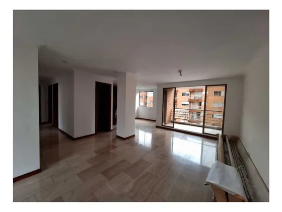 Rhbr-12836 (apto Amplio Piso 6, Medellin, Conquistadores)