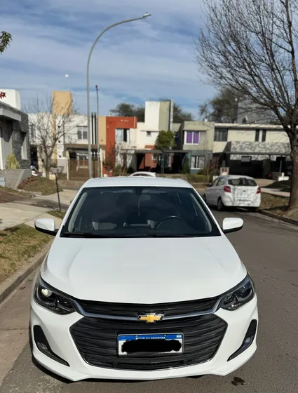Chevrolet Onix Plus 1.0 Turbo Premier At