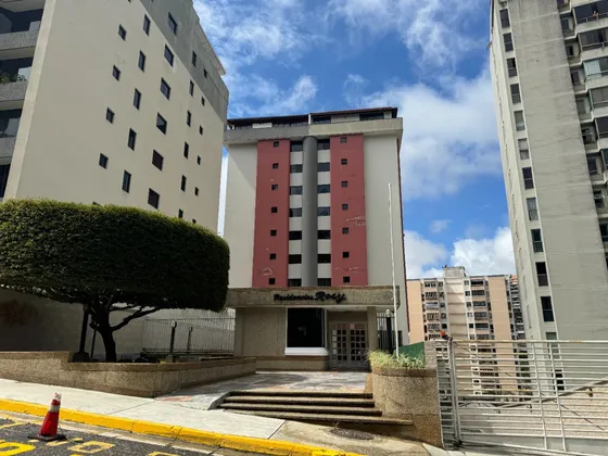 Penthouse En La Urbanización Las Minas San Antonio