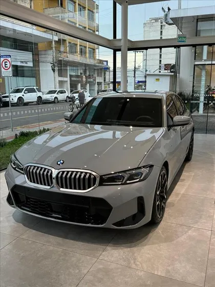 Bmw 320i 2.0 16v Turbo Flex M Sport Automático