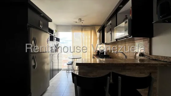 Apartamento En Venta En Boleita Norte Con Piscina En Residencia Privada