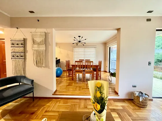 Hermosa Casa En  Seguro Sector Residencial 