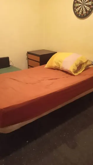 Se Alquila Habitacion En Los Palos Grandes Para Dama $180 X7q