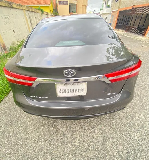 Toyota Avalon Xle