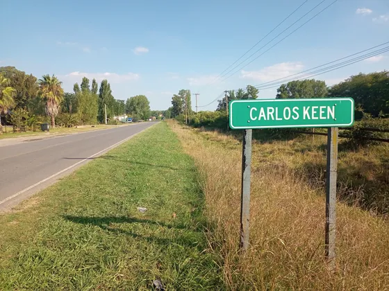 Venta Chacra 1 Dormitorio Carlos Keen Con Cochera