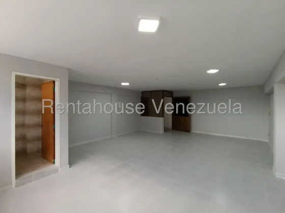 Ecl Cómoda Oficina En Alquiler Cagua 25-7126