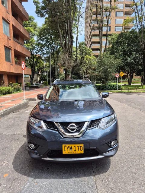 Nissan X-trail 2.5 Advance