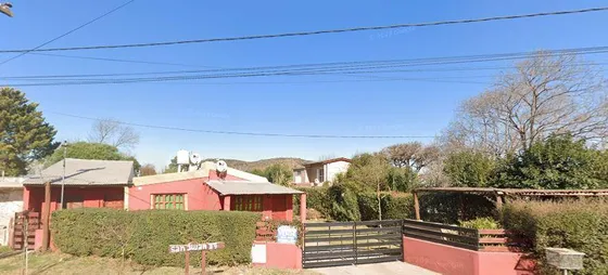 Casa En Venta - 3 Dormitorios 2 Baños - Cochera - 505mts2 - Córdoba