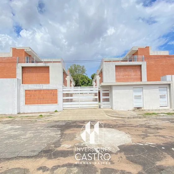 En Venta Townhouses En Obra Gris. Conjunto Residencial Lomas Del Campo. Puerto Ordaz