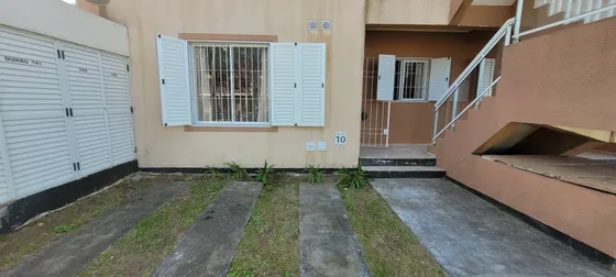 Venta Departamento  Planta Baja 3 Dormitorios Gas  Estacionamiento Costa Azul