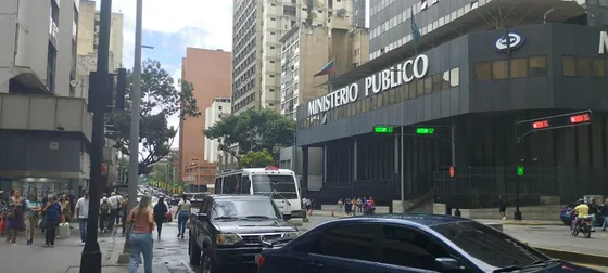 C.f Latino Cubículos La Mejor Torre De La Zona 