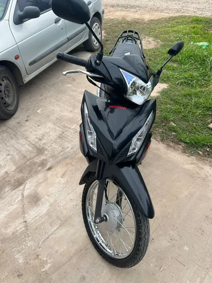 Honda Wave S, Color Negro. Mod. 2024