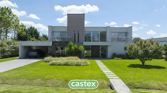Casa En  Venta En Estancias Del Pilar, Barrio La Pionera
