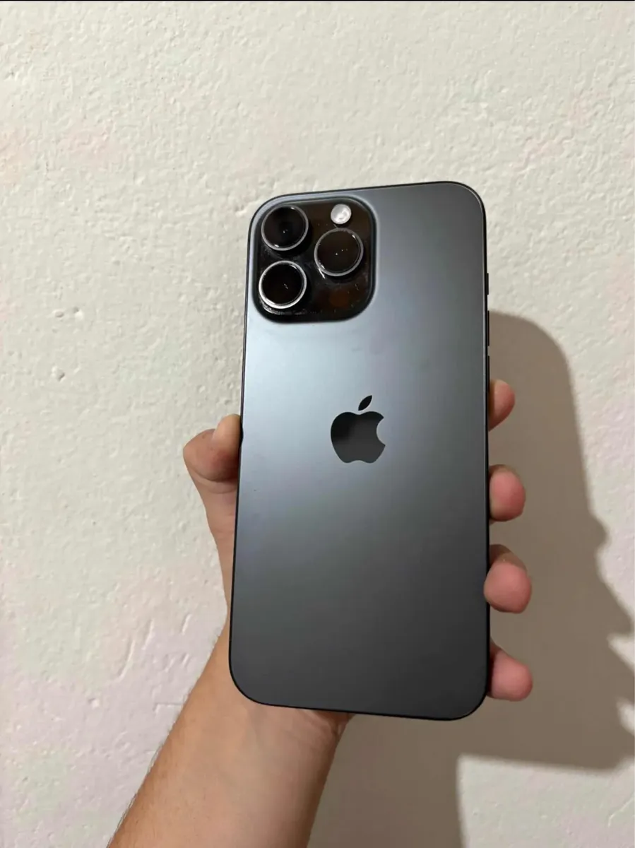 iPhone 16 Pro Max65746746420097120