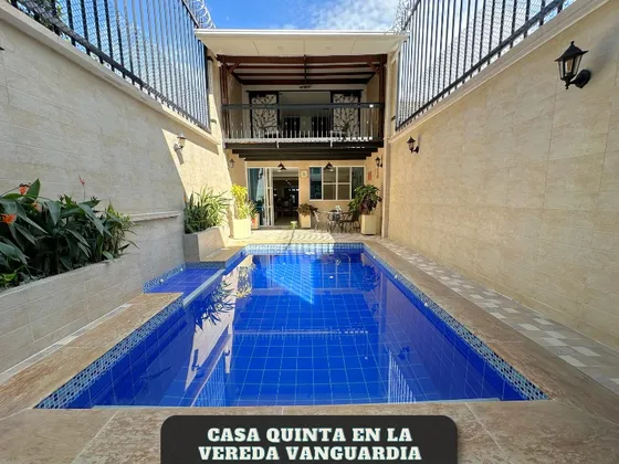 Amplia Casa A La Venta En La Vereda Vanguardia