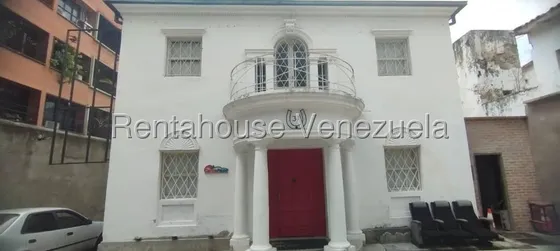 Excelente Oficina Casa En Alquiler Mls 25-18729 La Castellana