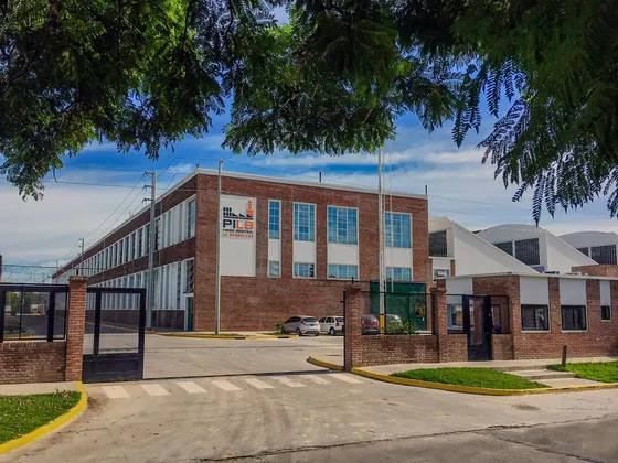 Alquiler - Depósito - 9400 M2 - Parque Industrial - Bernal