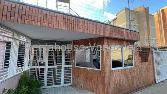 Oficina En Alquiler En Las Mercedes Cb