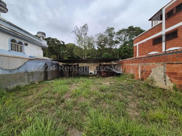Amplio Terreno Residencial En Calle Cerrada En Venta Macaracuay I