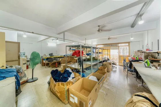 Oficina Con Balcón En Venta En Balvanera