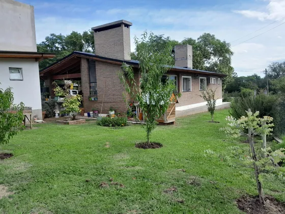 Casa Y Departamento En Venta - Villa Giardino