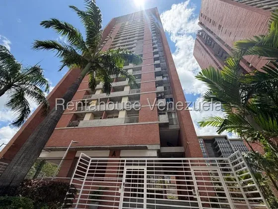 Bello Apartamento Amoblado Boleita Norte Nb 7-4128
