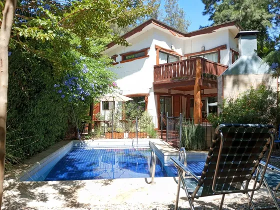 Casa Estilo Cabaña En Bosque Peralta Ramos, Mar Del Plata