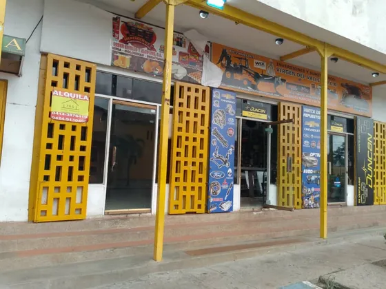 Atlantis Brsca Ofrece En Alquiler 3 Locales Juntos O Separados Leer Descriptiva 