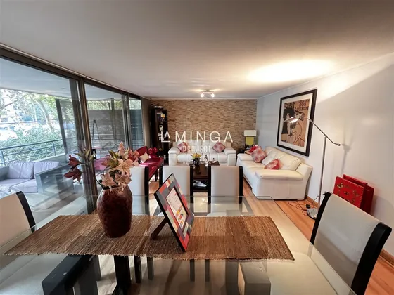 Departamento En Venta De 3 Dorm.&#43; Sala De Estar En Vitac