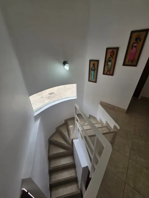  Alquiler Town House Res Pozo Esmeralda. 550$  Luz Coelho
