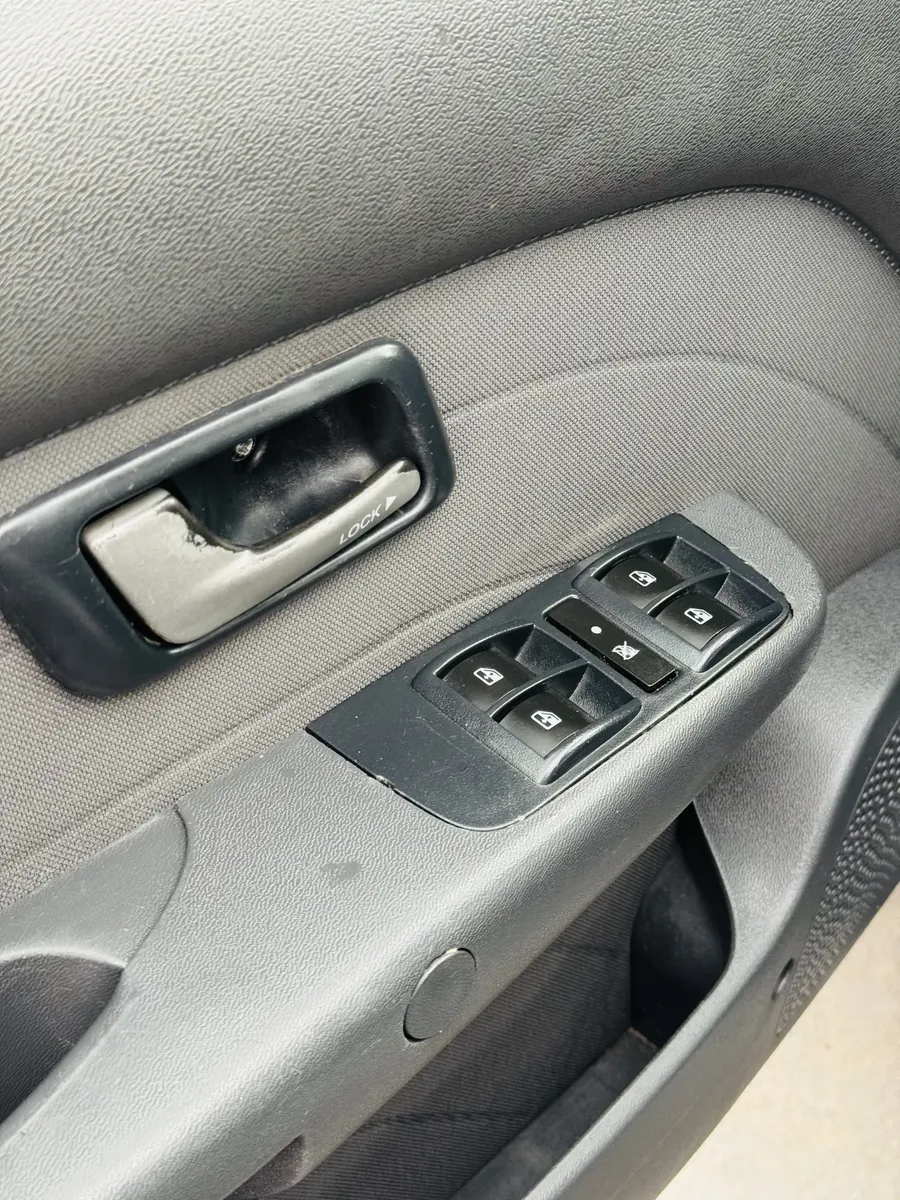 Fiat Palio 1.6 16v Adventure5367393626685644812