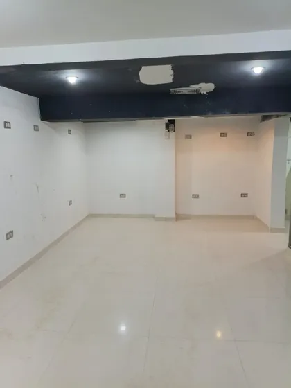 Venta De Local De 2 Niveles En El C.c El Remanso De San Diego Pg