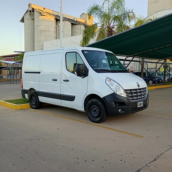 Renault Master Furgon 2.3 Dci