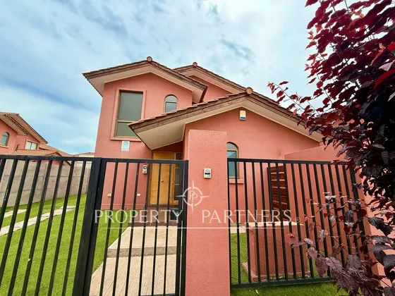 Casa En Senderos Del Milagro