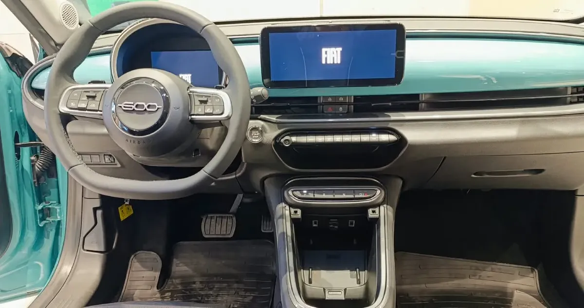Fiat 600 hybrid 1.2 E-Dct568993544270008329