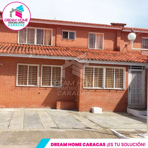 Town House En Venta En Urb. Vista Linda, Charallave