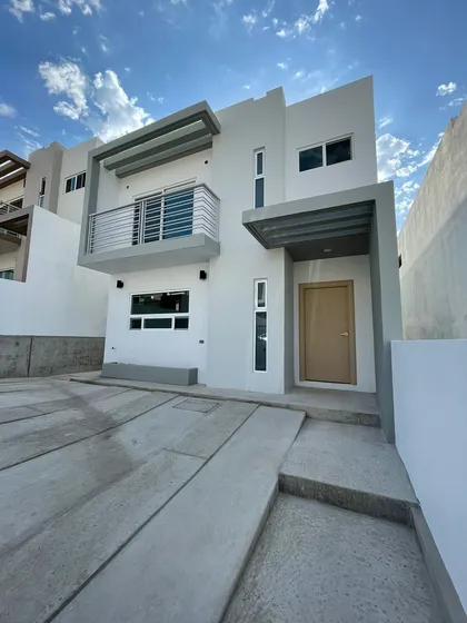 Casa En Pre-venta Modelo Bruma Plus, Fracc. Andarez Residencial