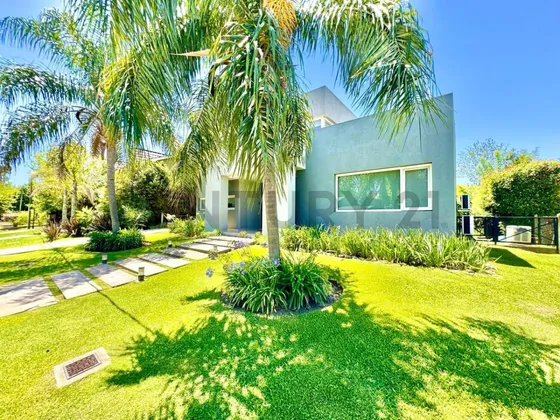 Venta Casa 5 Ambientes Altos Del Sol Ituzaingó Bajó Su Valor!!
