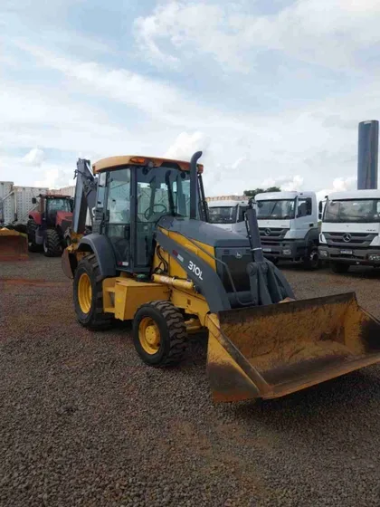 Retroescavadeira John Deere 310l - 2019