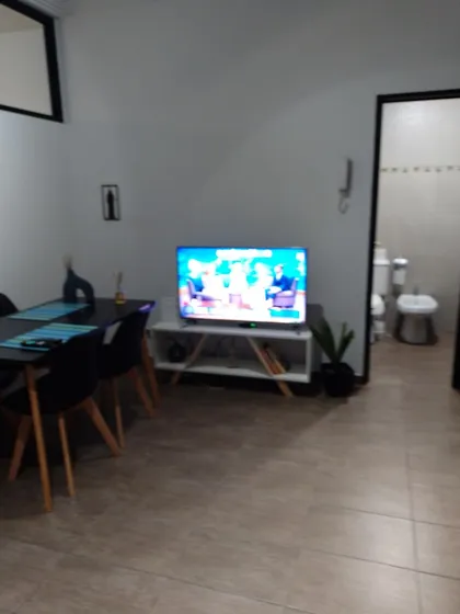 Dueño Alquila Departamento 2 Ambientes Amoblado  Villa General Mitre