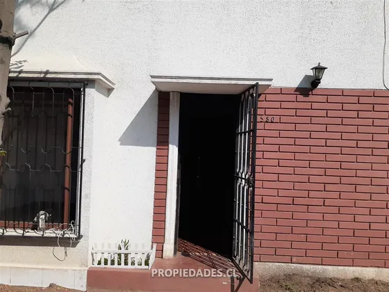 Casa En Arriendo De 1 Dorm. En Providencia