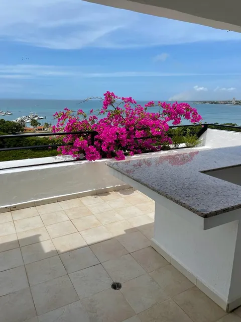 Venta Apartamento Con Vista Al Mar Y A La Laguna Del Morro Edificio Bahia Del Morro I Cerca Del Hotel Wyndhan Isla De Margarita 